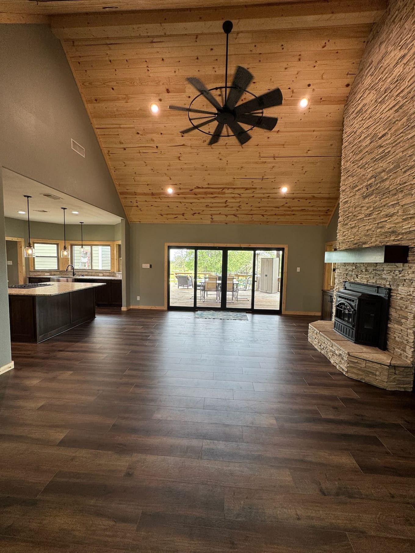 Hartless Renovation — Renovation project by Bradshaw Builders in Whitesboro, TX